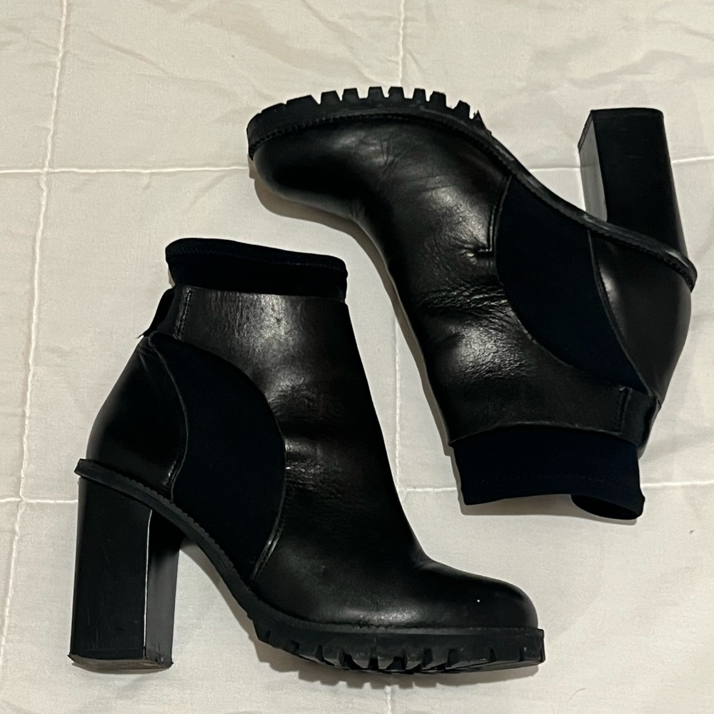 Kenneth Cole New York Black Heeled Boots